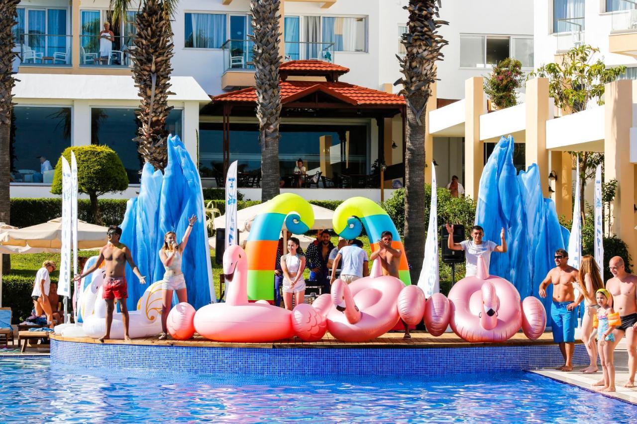 היסרונו Fortezza Beach Resort מראה חיצוני תמונה