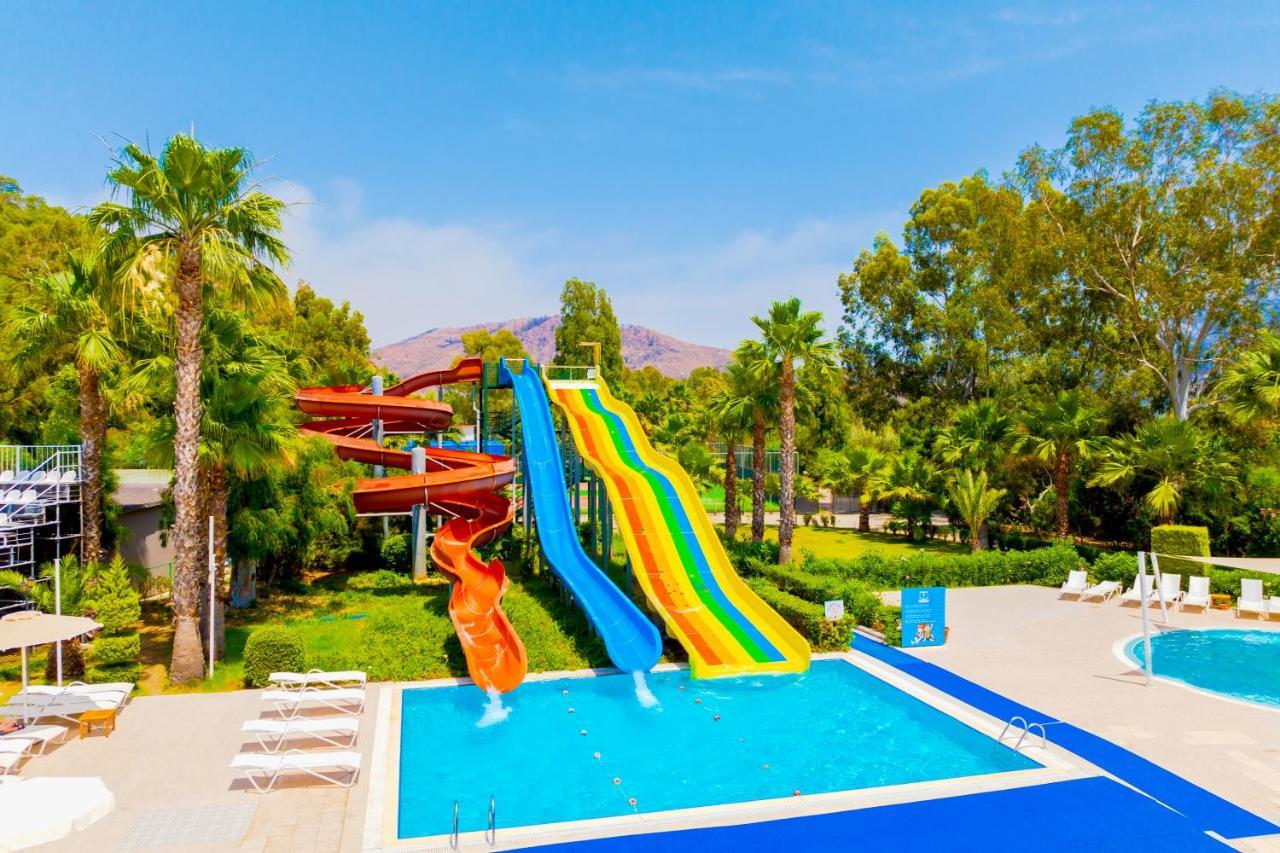 היסרונו Fortezza Beach Resort מראה חיצוני תמונה